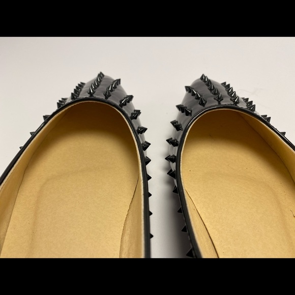 Scene by Shoe Dazzle Penny Spiked Flats - Picture 6 of 7